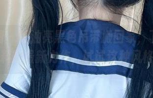微密圈 – 把油亮黑色吊带搬回家，下载猪饲料的最新力作，试试这种风格。