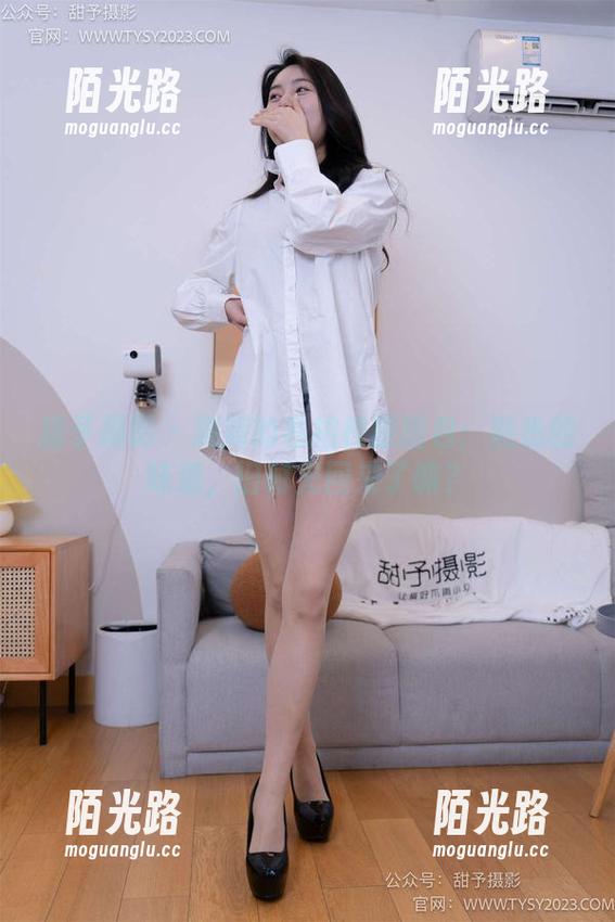 甜予摄影 - 澜澜的私拍校服图包：熟悉的味道，旧时光回来了嘛？