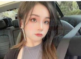微密圈 – 禅雨儿Lynne的短裙合集：这种美丽，下载后能不能带回家？
