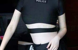 秀人网 – Nic妮可可全套连体衣，下载时千万不要闪失，找到妖娆的自我！