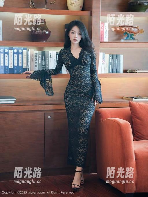 秀人网 - 在线可可芝：她说姐姐也要有范儿，美图说了算！