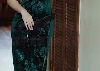 秀人网 – 无圣光照映下的徐莉芝Booty妹妹，图集中竟然有种撒娇的魔力。