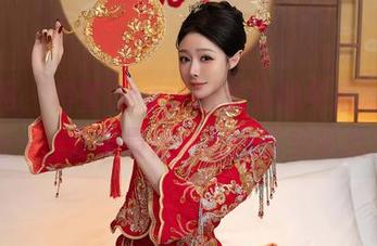 秀人网 – 梓萱Crystal女仆的午后咖啡时光——分享最惬意的摆姿势秘技！
