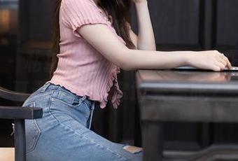 秀人网 – 私拍界的清凉一夏：沐子熙V的夏天原图，你敢来看吗？