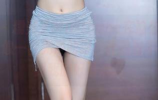 秀人网 – 糯美子MINIbabe在瑜伽之路上，套图像一首无声的诗，作品时不时撩拨到我的好奇心。
