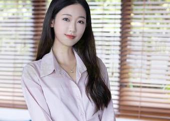 秀人网 – 医生说要多穿袜子，虞姬儿最新写真来拯救你的小脚丫！