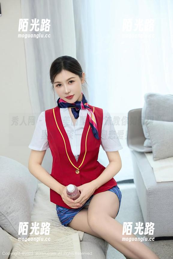 秀人网 - 黑色美图照：言沫教你如何跟“黑暗”谈一场甜蜜恋爱！