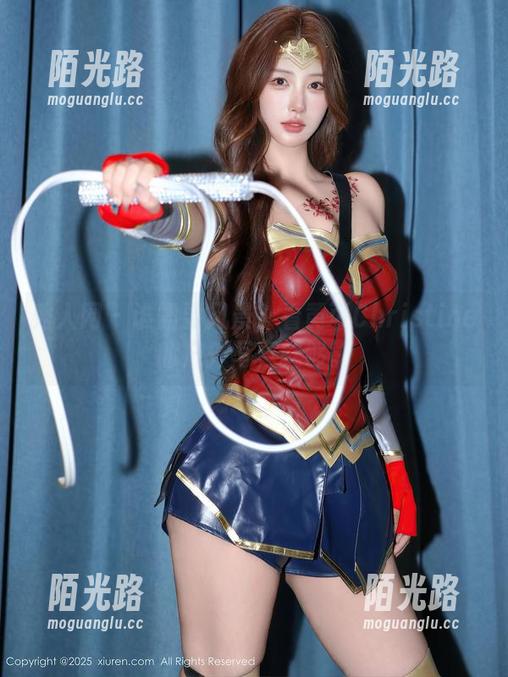 秀人网-黄可Christine 秀人网 - 谁需要风景?看黄可Christine的户外写真就够。
