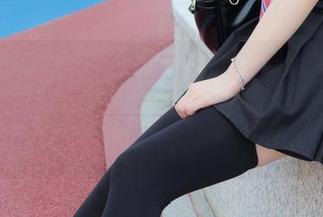 紧急企划 – 完全不知林书辞的泳装图包到底还会更新些什么，新花样赶快给我提醒一下