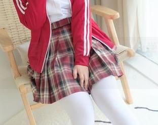 紧急企划 – 更新！见希w的白丝学生服，你敢直视吗？我不敢。
