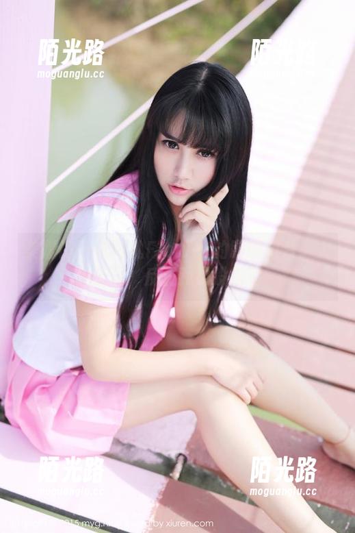 美媛馆 - 朱可儿Flower的眼镜图片：人生苦短，反正我也没看清。