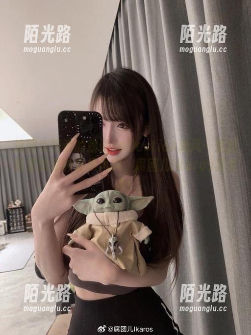 这图库精选的舰队collection岛风…是我最爱的那种轻松风嘛，腐团儿Ikaros真会选！