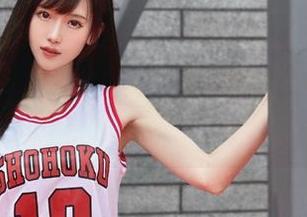 吊带+腐团儿Ikaros=快乐翻倍，随便cos几下，原图值得一看！