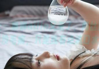 蜜桃社 – 琳琳ailin又来了，肉丝图包分享没毛病，只是我有点流口水…