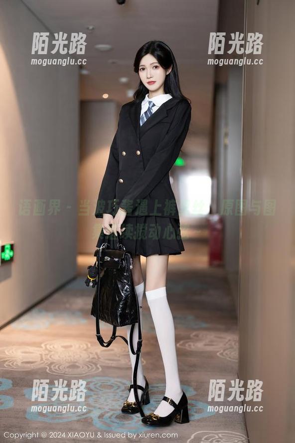 语画界 - 当波巧酱遇上裤里丝，原图与图集继续搅动心弦～