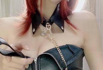 若隐若现的绿，过期米线线喵的套图资源让人一秒掉进另一个空间