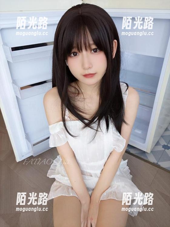 玩一玩，做一做！迷之呆梨cos带你探访先辈的小秘密