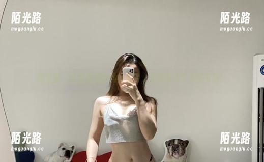 微密圈 - 铁锤姐姐的丝袜资源，让我停不下来的卷轴！