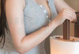 青豆客 – 写真库飞来的兔女郎：吕梦玉与奇妙角色的邂逅