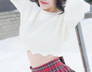 魅妍社 – 大奶昔Kyra的丝袜写真，展现你从未见过的一面。