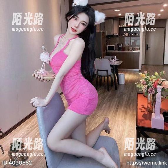 黎允熙 微密圈 - 黎允熙全集:柠檬黄,水嫩得像刚从果园摘的!