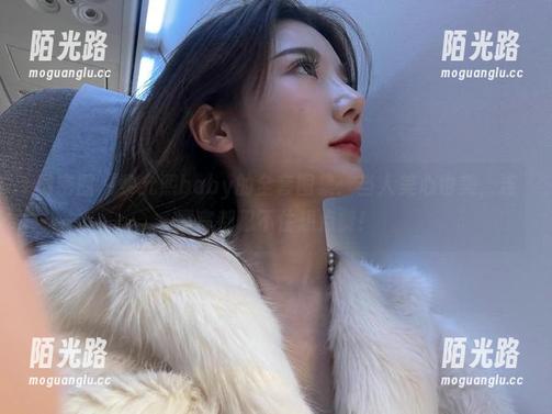 微密圈 - 黎允熙baby的全套图集：当人美心也美，连嘉宾都忍不住想点赞！